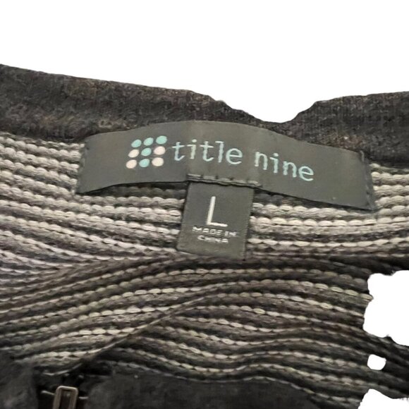 Title‎ Nine Gray Striped Full Zip Activewear Cotton Cardigan Sweater Size Large - Picture 7 of 7